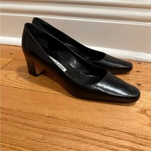 Manolo Blahnik Black Women's Shoes size 6